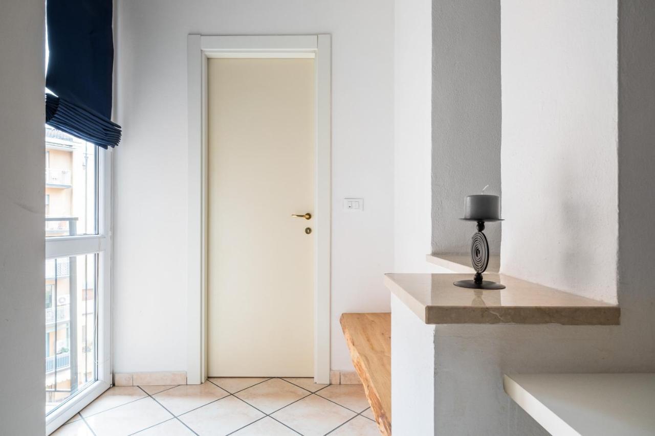 Delia'S Studios In The City Center By Wonderful Italy Bologna Buitenkant foto