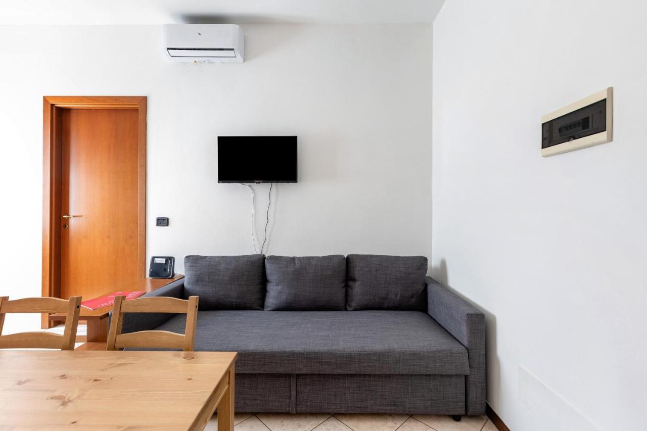 Delia'S Studios In The City Center By Wonderful Italy Bologna Buitenkant foto
