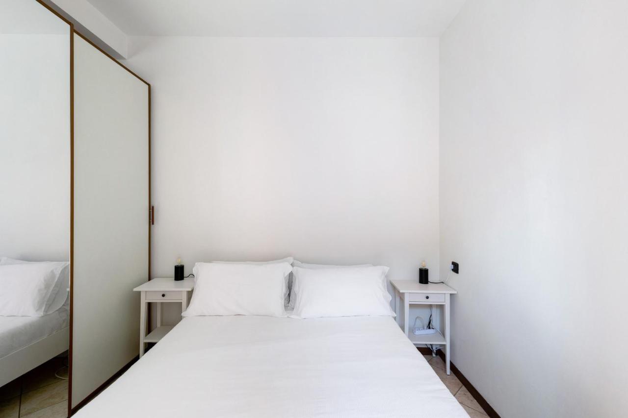 Delia'S Studios In The City Center By Wonderful Italy Bologna Buitenkant foto